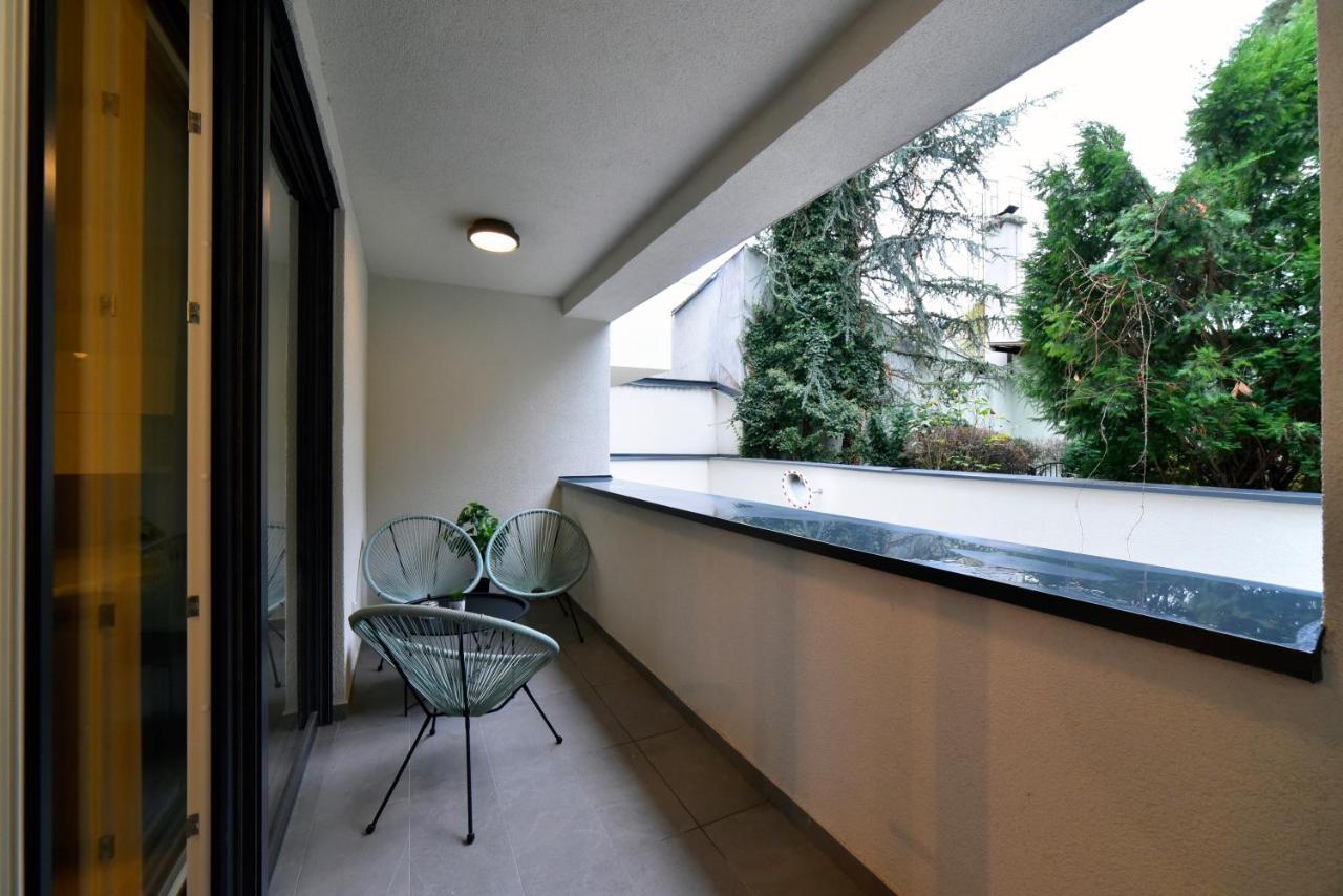 Ophelia Apartment With Parking 자그레브 외부 사진
