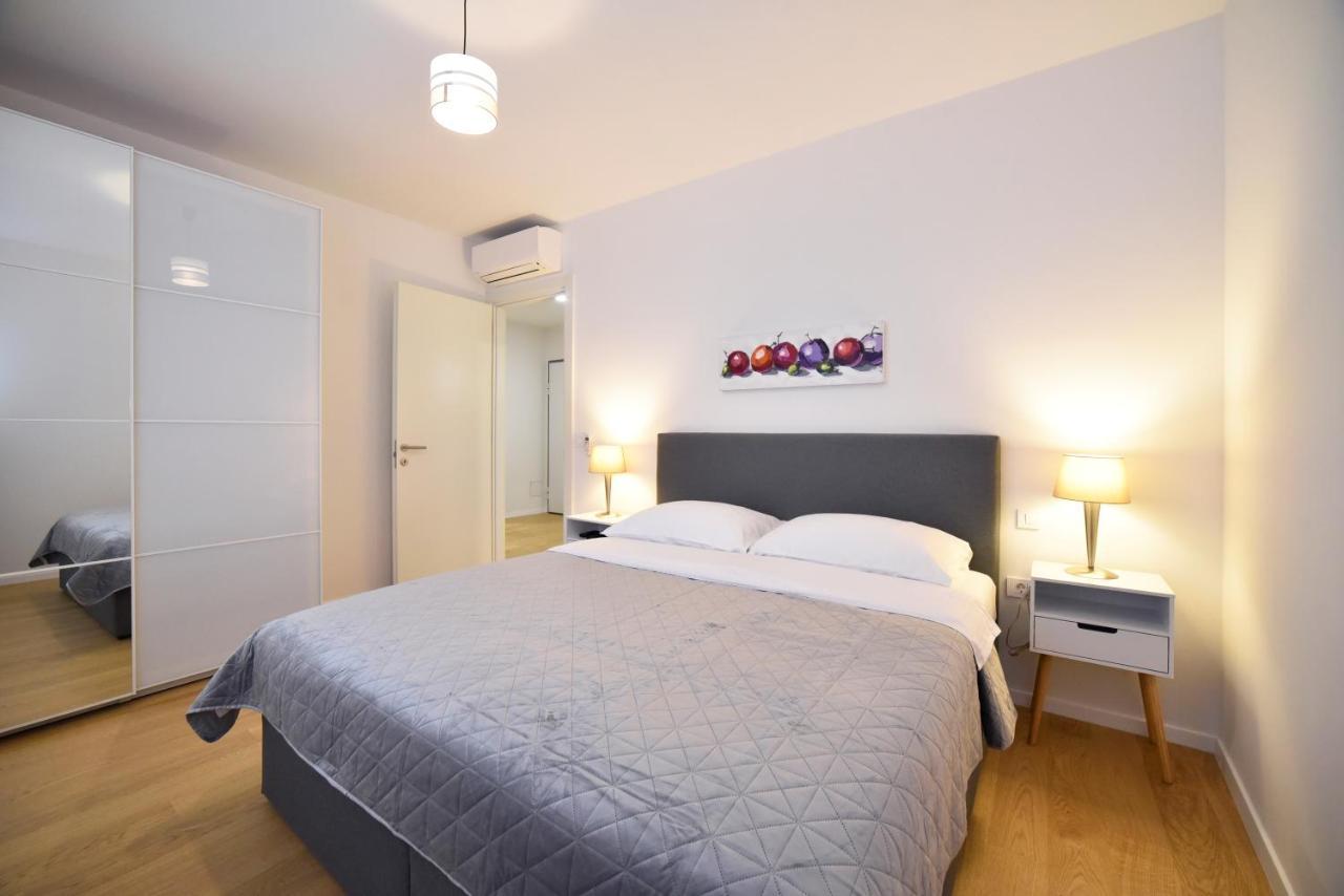 Ophelia Apartment With Parking 자그레브 외부 사진