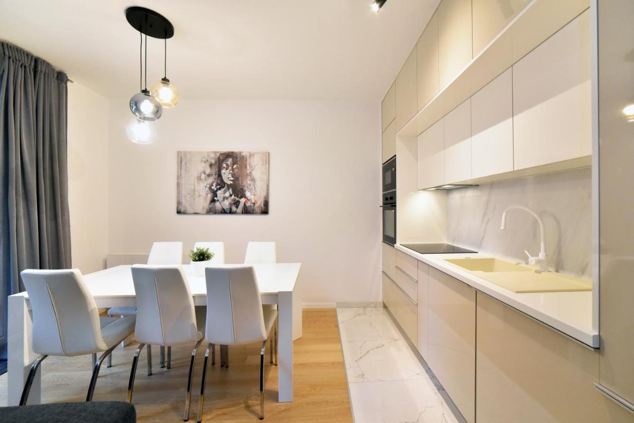 Ophelia Apartment With Parking 자그레브 외부 사진