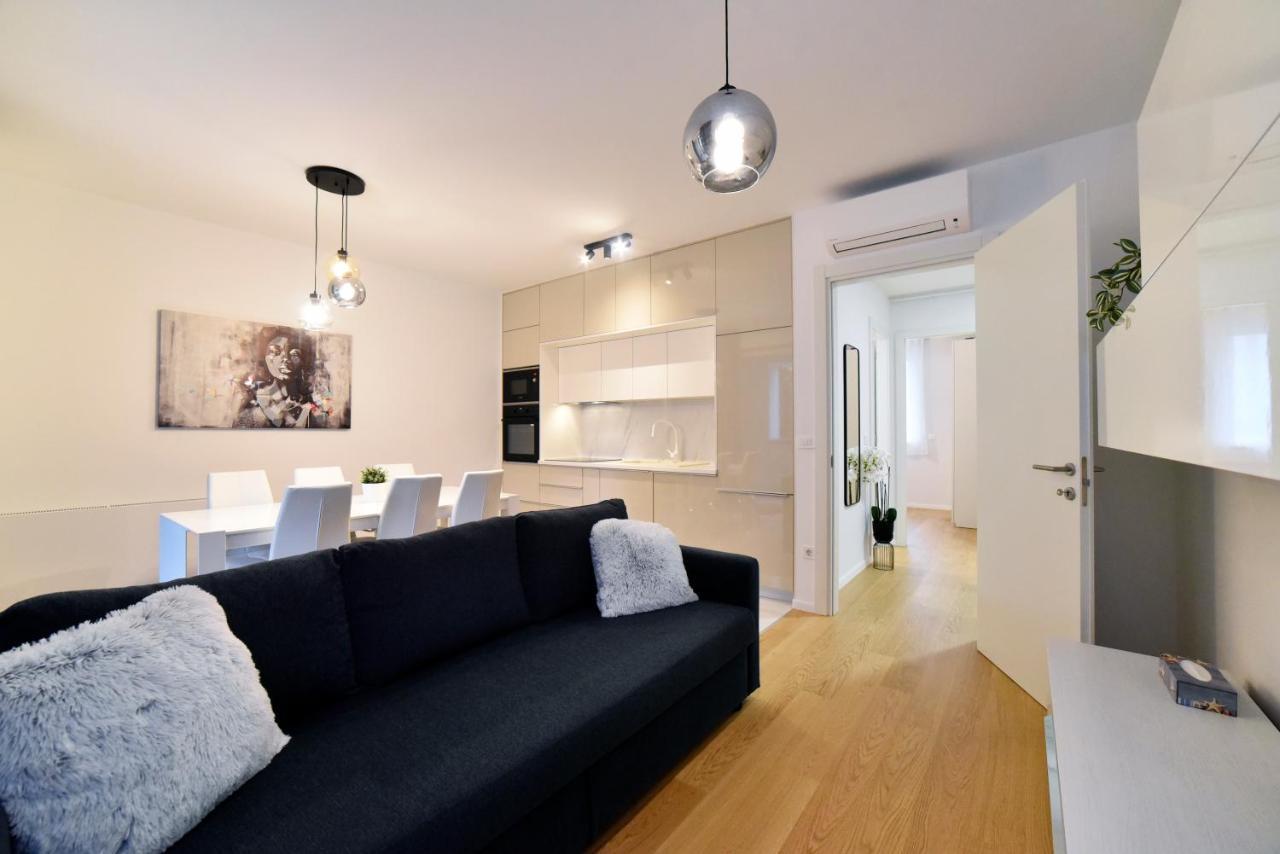 Ophelia Apartment With Parking 자그레브 외부 사진